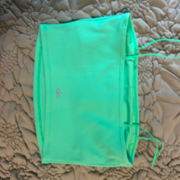 Alo yoga bandeau top green size medium - Picture 5 of 5